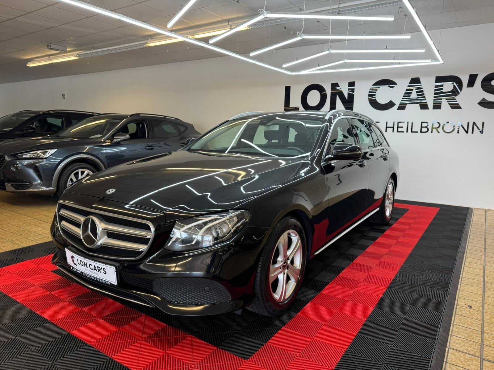 Mercedes-Benz E 220d T Avantgarde/Navi/Led/Kamera/Ambient/TOP