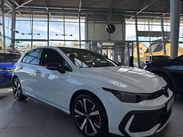 Golf GTE 1,5 l eHybrid  DSG Matrix Navi