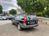 Volvo XC70 AUTOMATIK*TEMPOMAT*KLIMA*ALLRAD*EXPORT - gebrauchte Volvo XC70 aus dem Jahr 2002