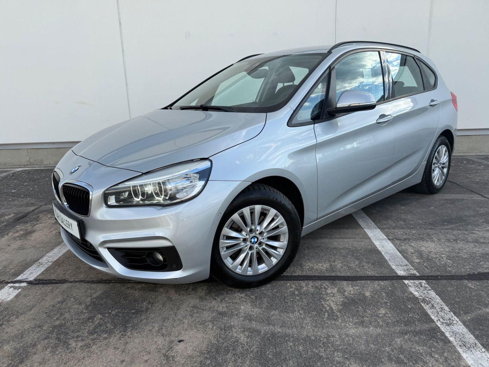 BMW 216 Active Tourer *RFK*AHK*LKZ*TÜV Neu*TOP