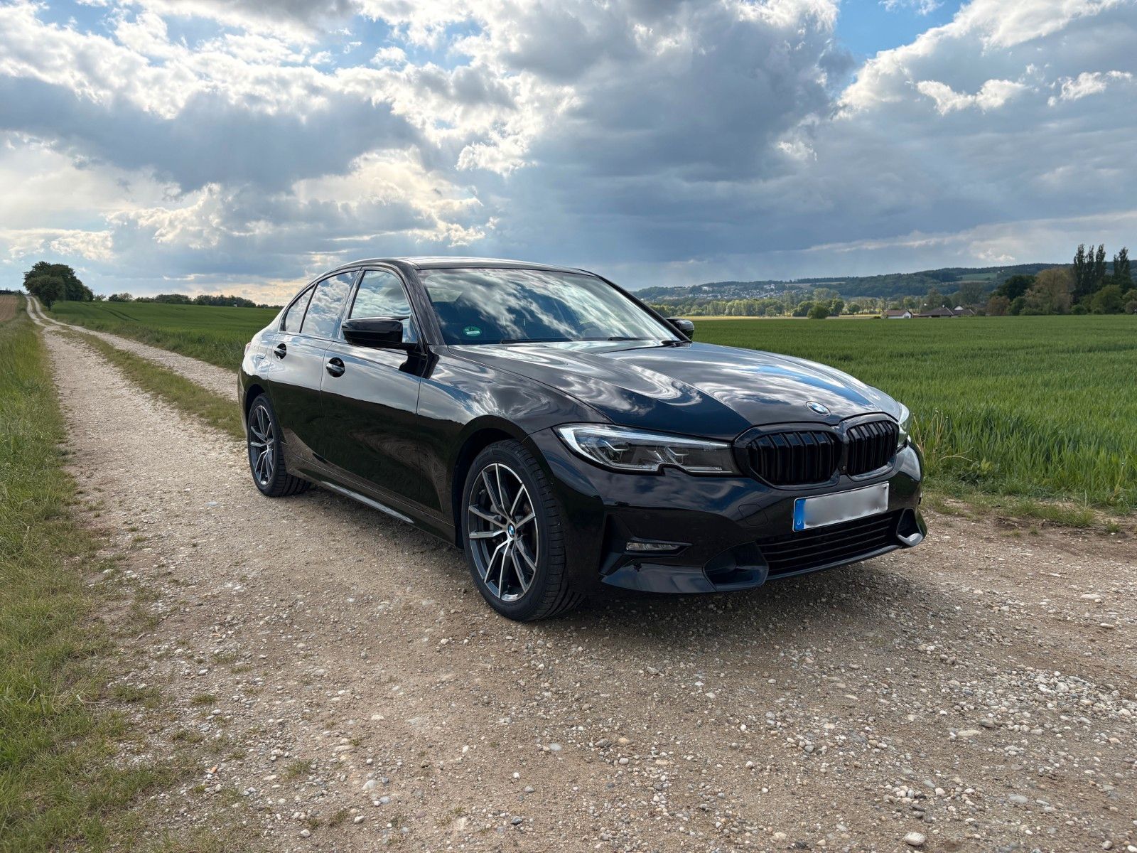 BMW 330e Sport Line | HUD | Laserlicht | CarPlay