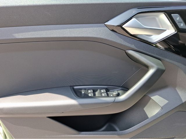 A1 Sportback 25 TFSI 70kW advanced, LED, Soundsy