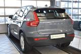 Volvo XC40 D3 2WD Momentum Core Automatik - Volvo XC40: Momentum Core