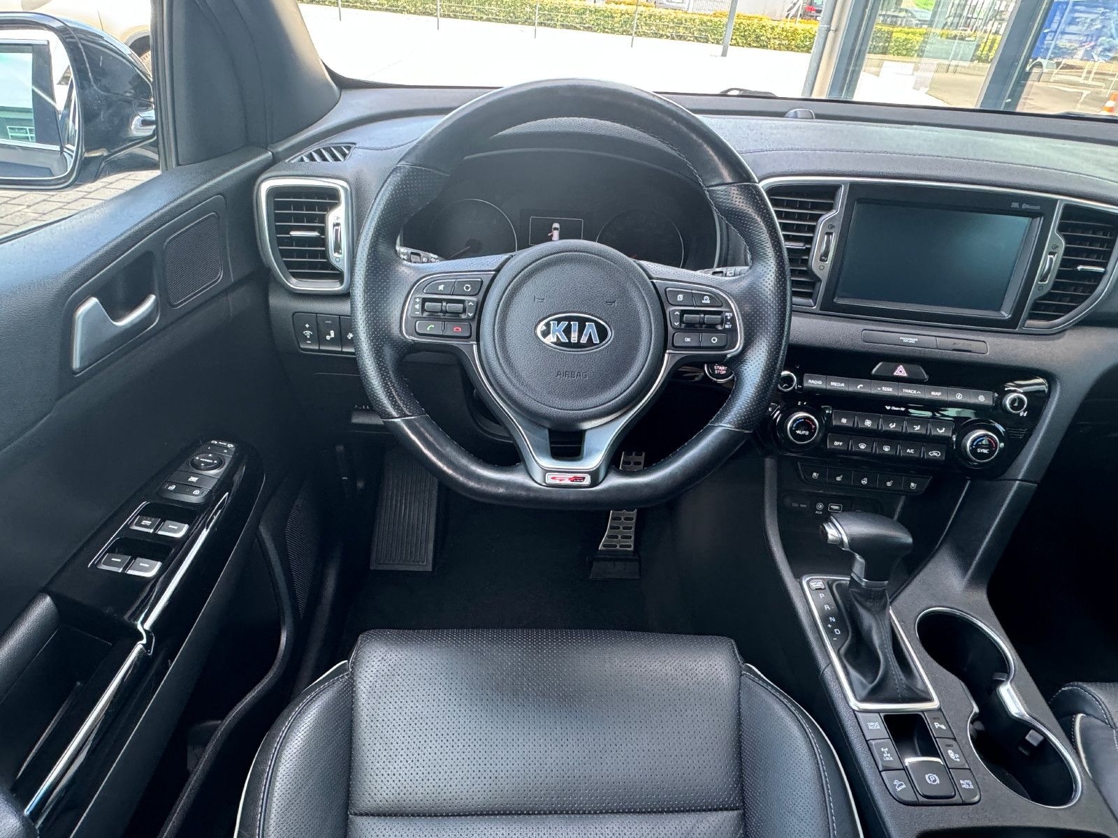 Fahrzeugabbildung Kia Sportage GT-Line 4WD,Navi,Leder,Sitzh,Kamera v+h