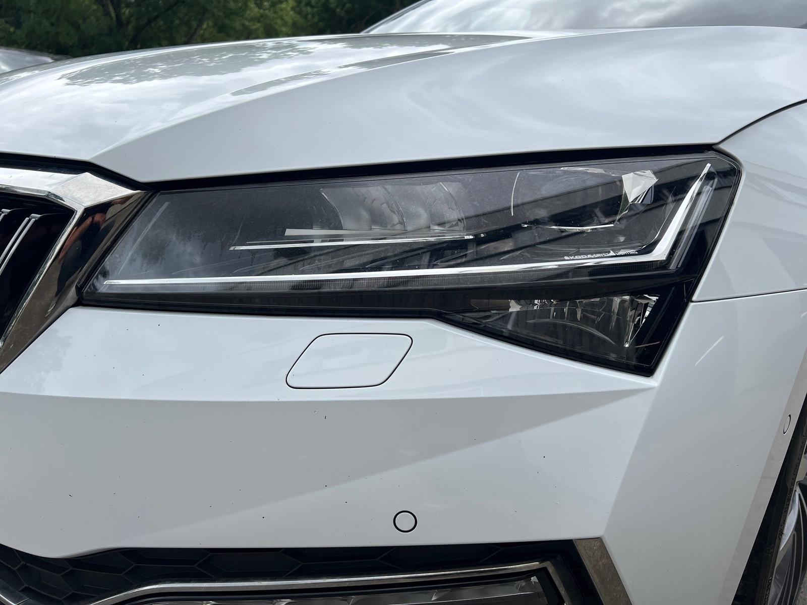 Skoda Superb Combi L&K 4x4 *STDHZ*AHK*PANO*LEDER*MATRI, миниатюра 4