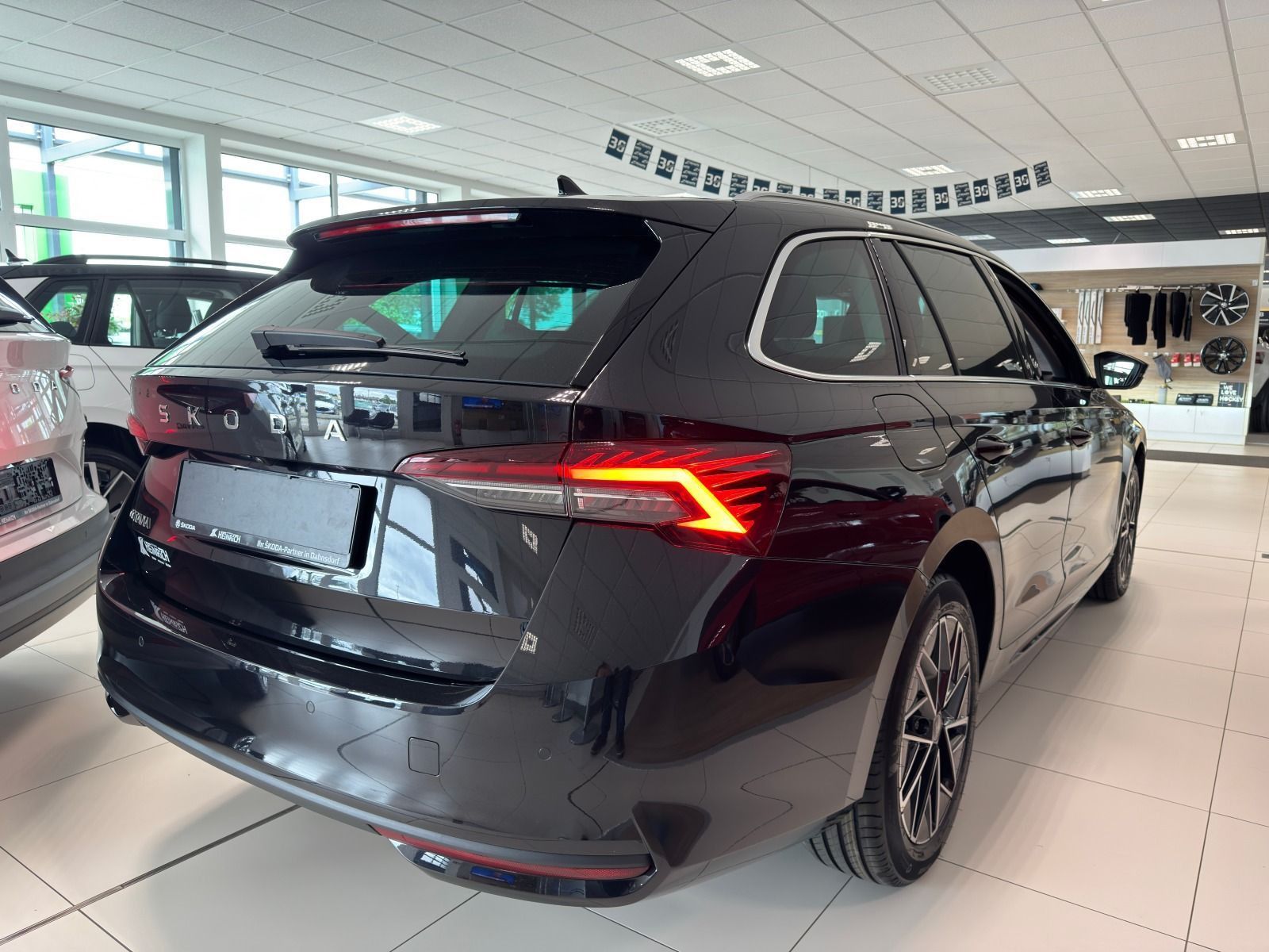 Fahrzeugabbildung SKODA Octavia 1.5 TSI mHEV Selection