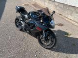 Suzuki GSX-R 600 - SUZUKI SCHWARZ GSX R 600