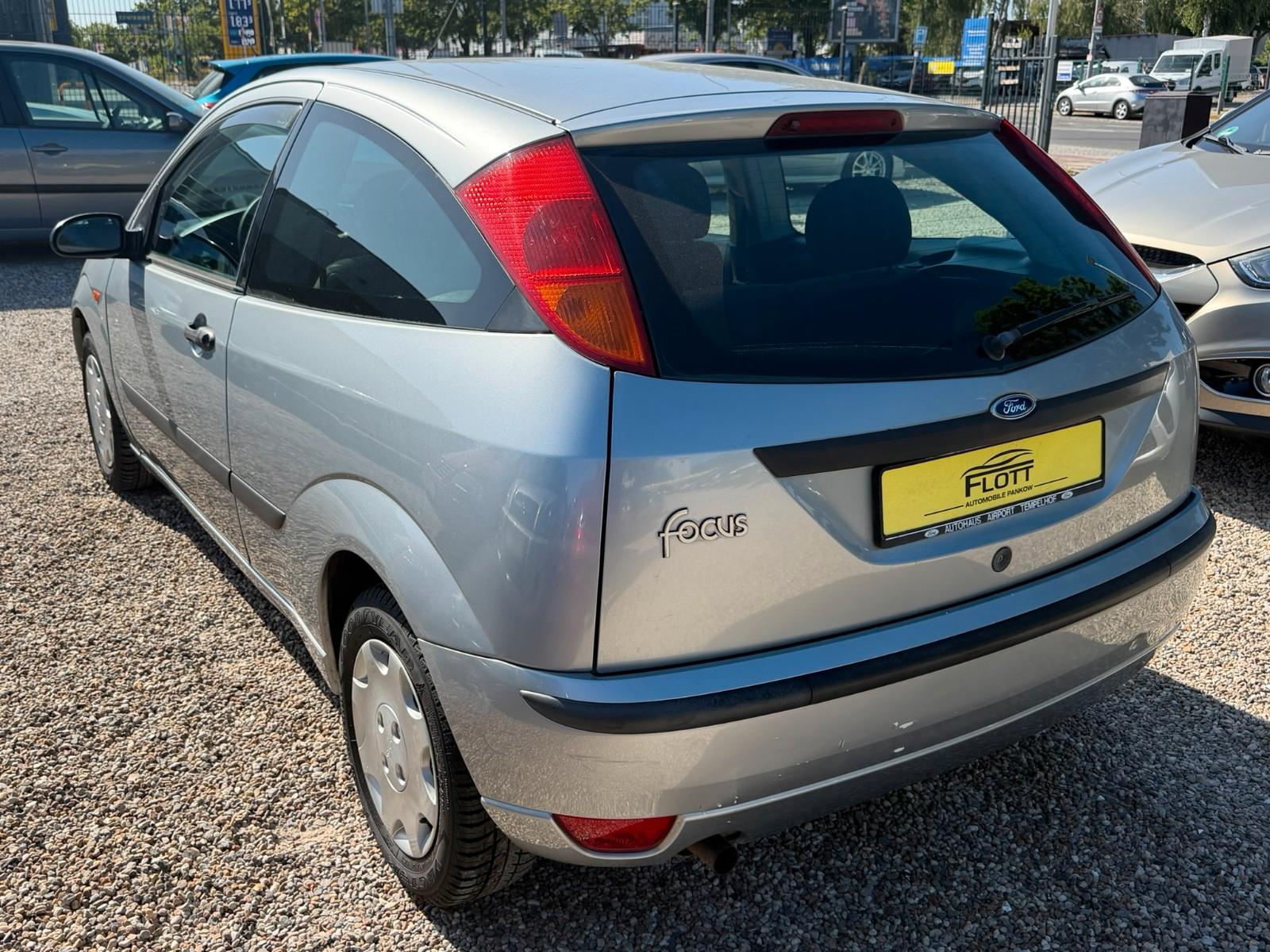 Ford Focus 2004 — photo 5