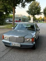 Mercedes-Benz E 500 - Oldtimer -Klimaanlage  - blaue Mercedes-Benz E 500