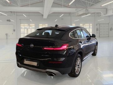BMW X4 - 4