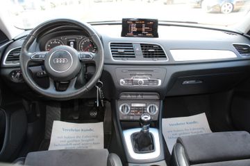 Audi Q3 - 10
