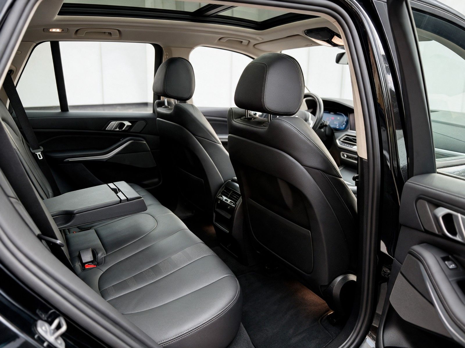 BMW xDrive45e AHK HK HeadUp Pano Standhz - kühlung foto 11