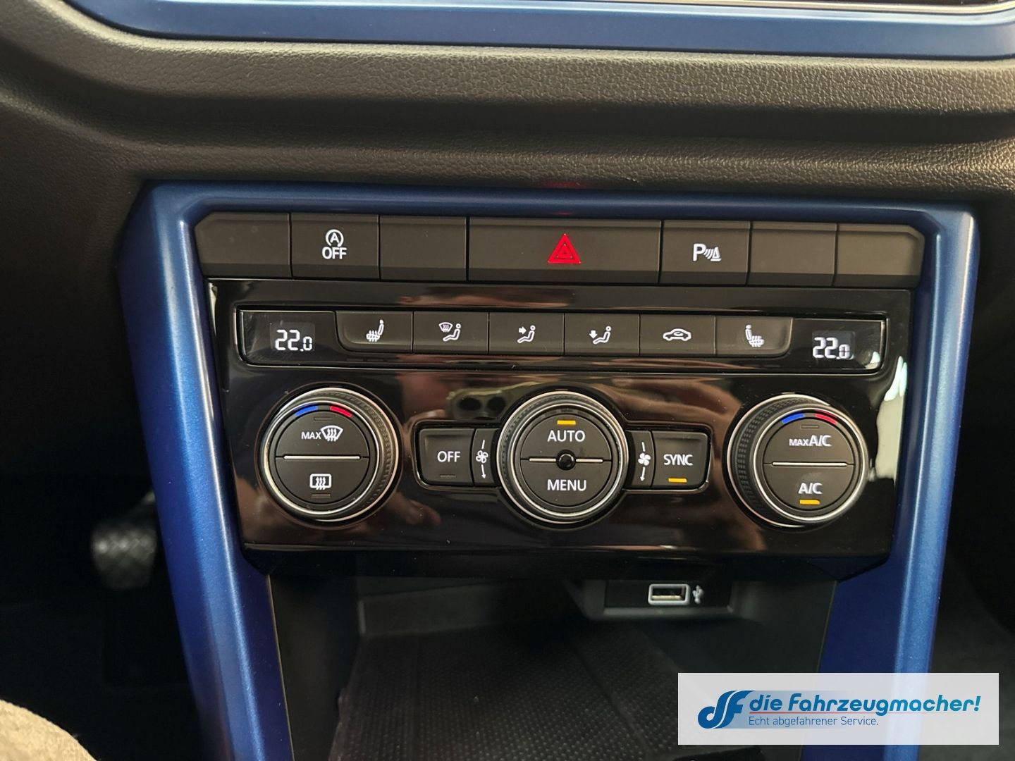 Fahrzeugabbildung Volkswagen T-Roc Style Mehrzonenklima Ambientebeleuchtung S