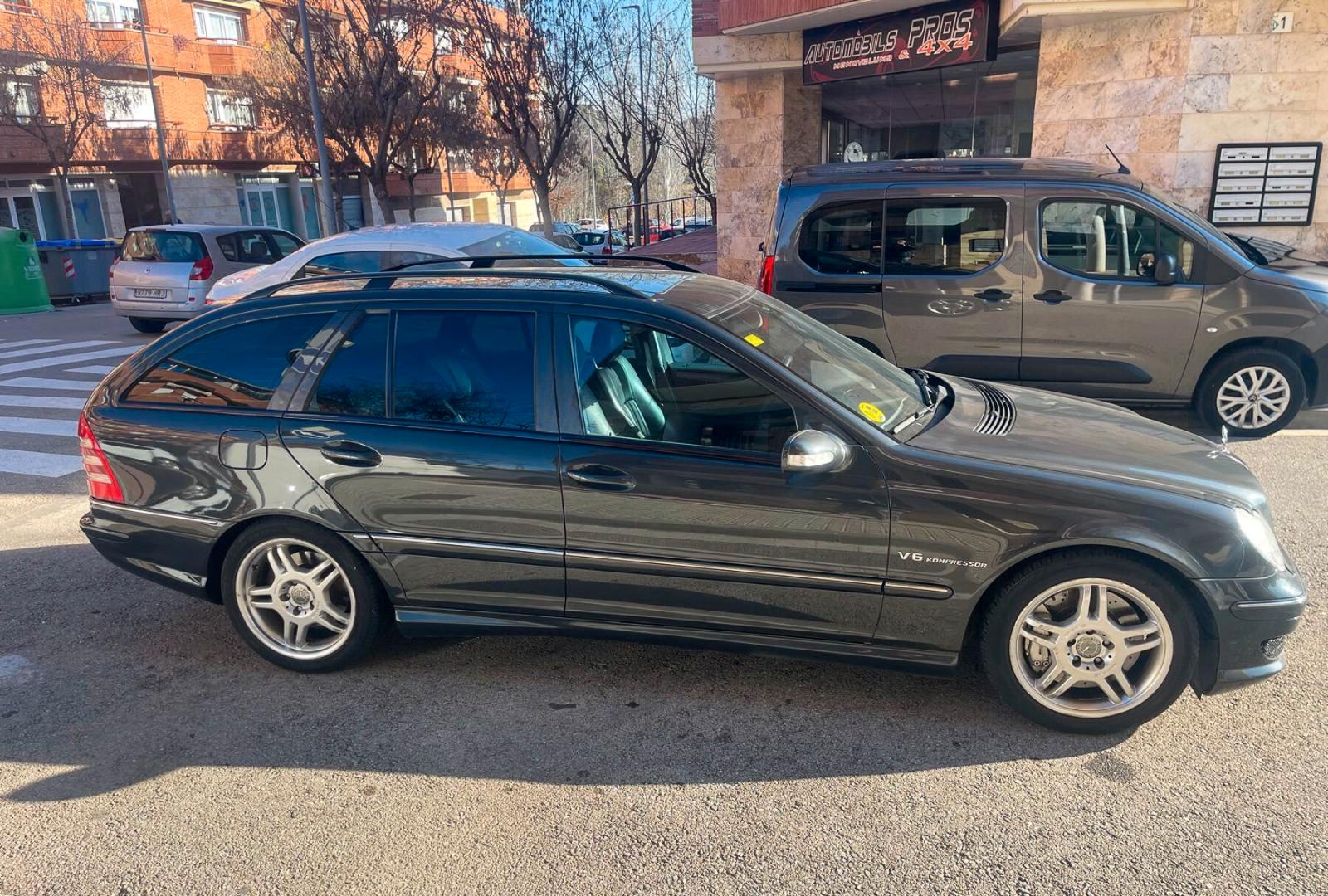 Mercedes-Benz C 32 AMG