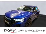 Audi Q8 Sportback e-tron 55 quattro S line AHK*Pano*N - blaue Audi Q8 e-tron