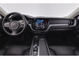 Volvo XC60 B4 AWD Geartronic Momentum Pro+LED+NAVI+AHK - Volvo: X60