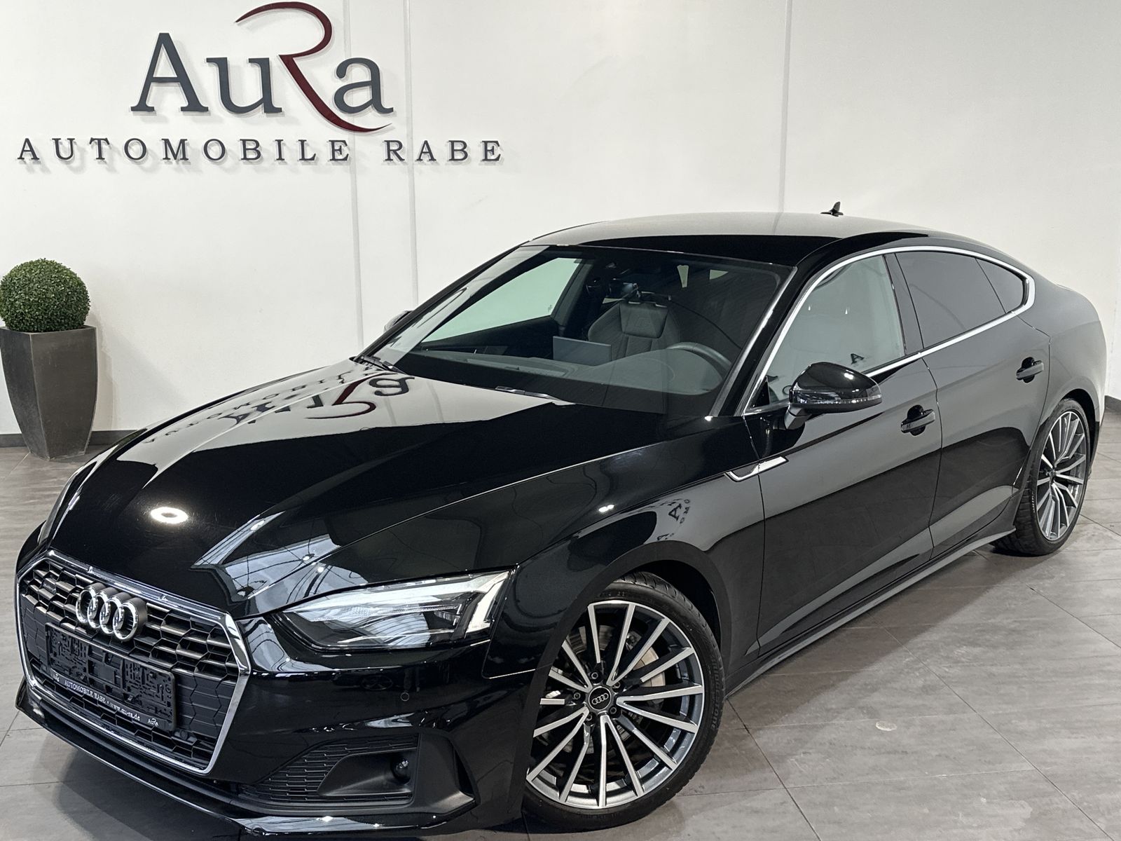 Fahrzeugabbildung Audi A5 SpB 45 TFSI Qu S-Line NAV+LED+19ZO+KAMERA+PP