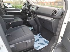 Fahrzeugabbildung Opel Zafira Life Edition M/8- Sitze/AHK/Standheizung