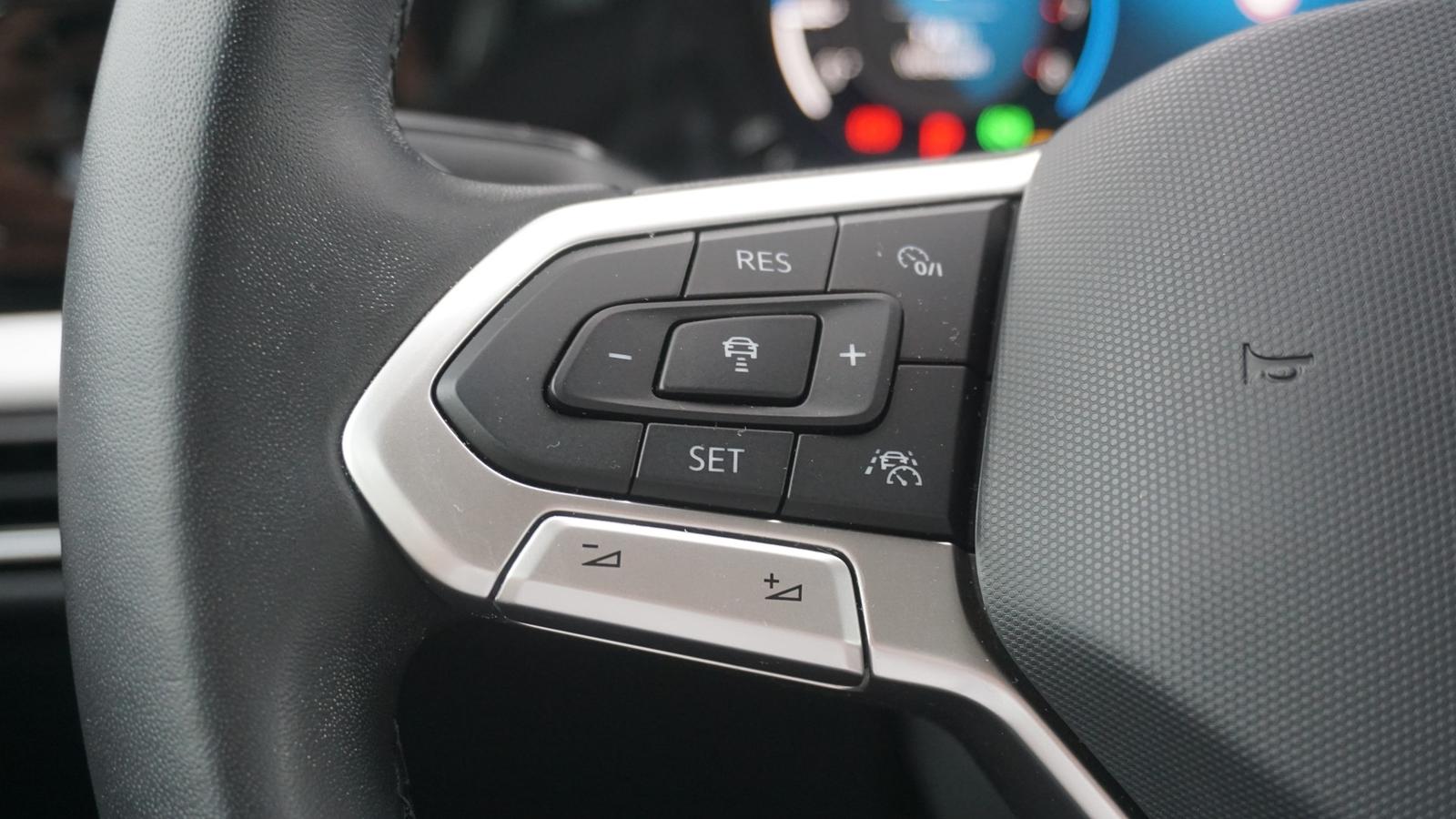 Volkswagen Golf VIII Variant Life eTSI LED Navi ACC AHK PDC, миниатюра 16