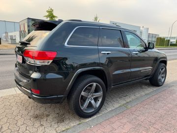 Jeep Grand Cherokee - 4