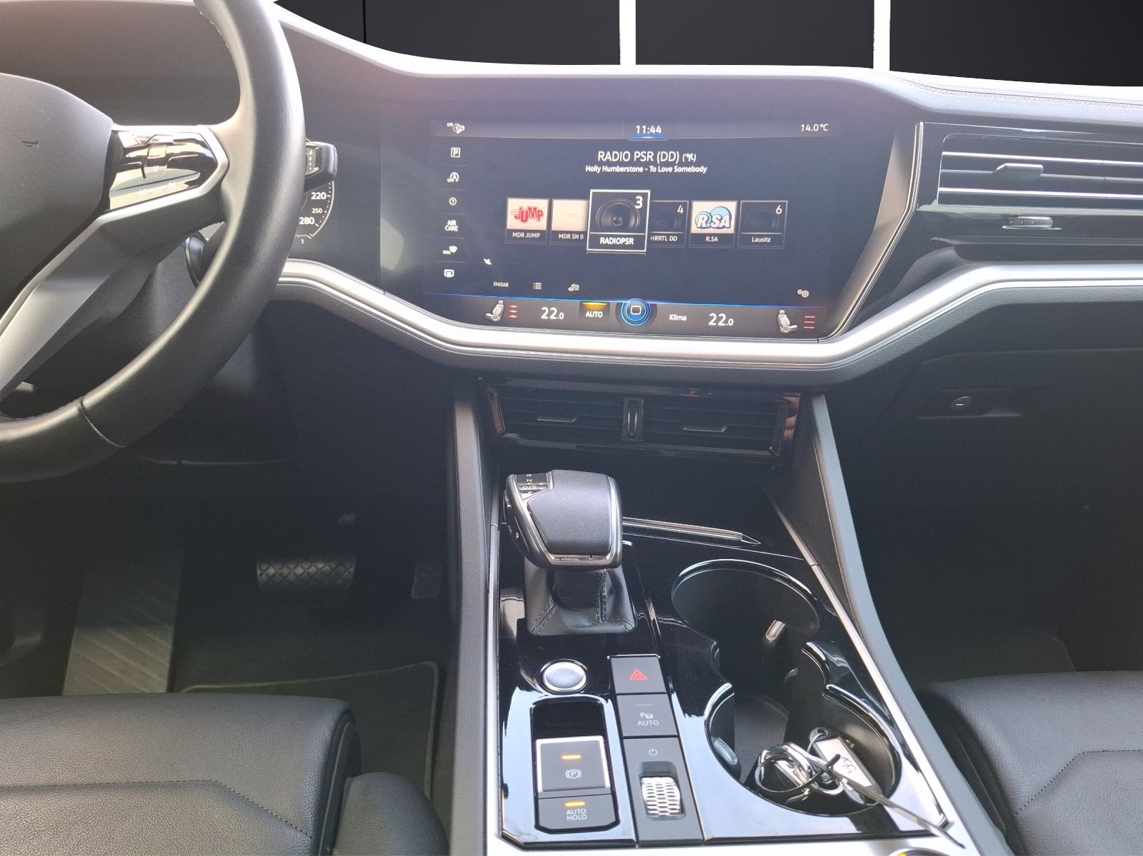 Fahrzeugabbildung Volkswagen Touareg TDI Elegance DSG 4M R-Line Matrix AHK Pa
