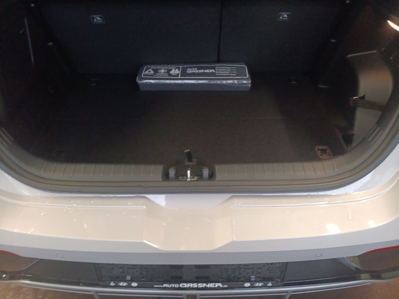 Fahrzeugabbildung Hyundai i20 90 PS Prime DCT Mj.26 Navi Dachlackierung