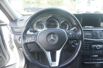 Mercedes E 350 - 11