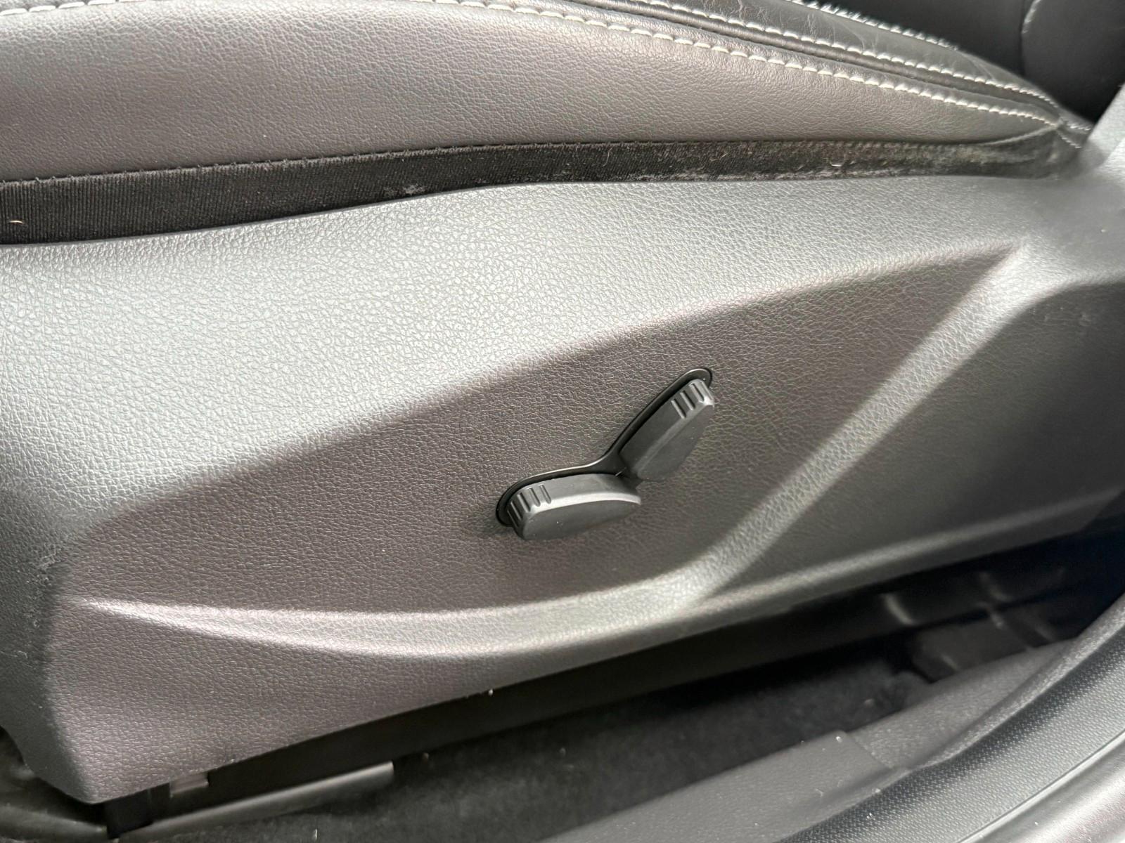 Ford Focus 2015 — photo 25