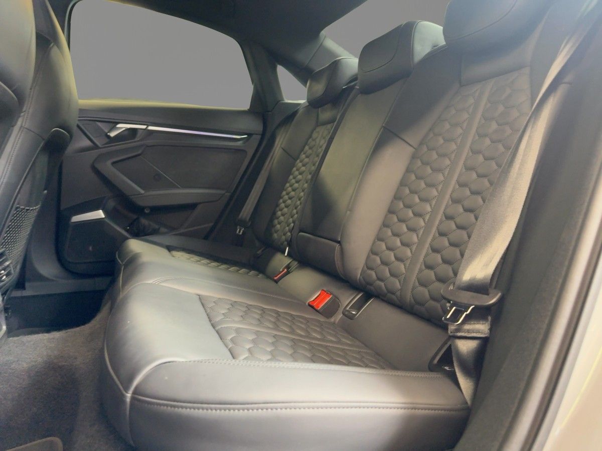 Audi RS3 - Bild 10