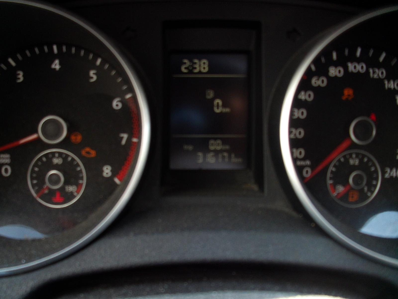 Volkswagen Golf 2010 — photo 12