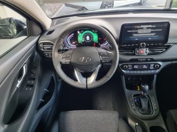 Fahrzeugabbildung Hyundai i30 1.5 T-GDI 7-DCT 48V Edition 30+ LED NAVI