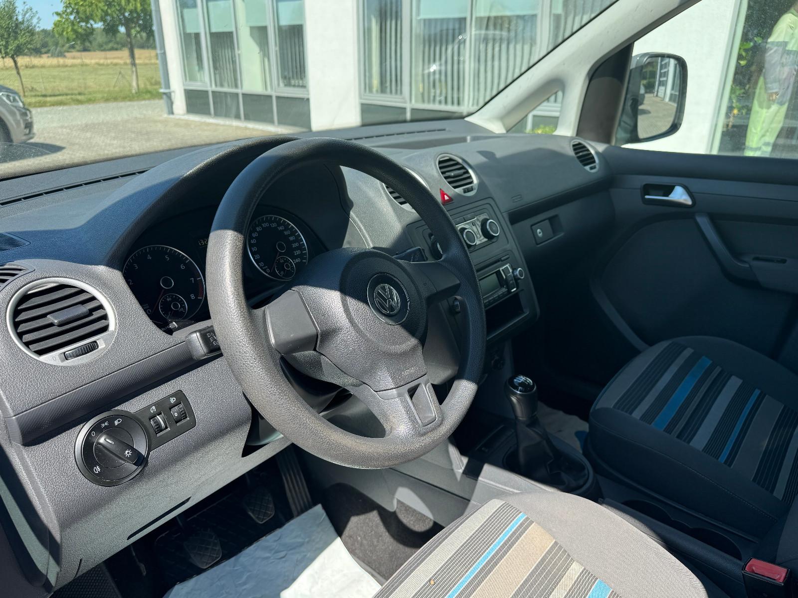 Volkswagen CADDY MAXI TRAMPER++1.HD+5-SITZE+SCHLAFBANK++