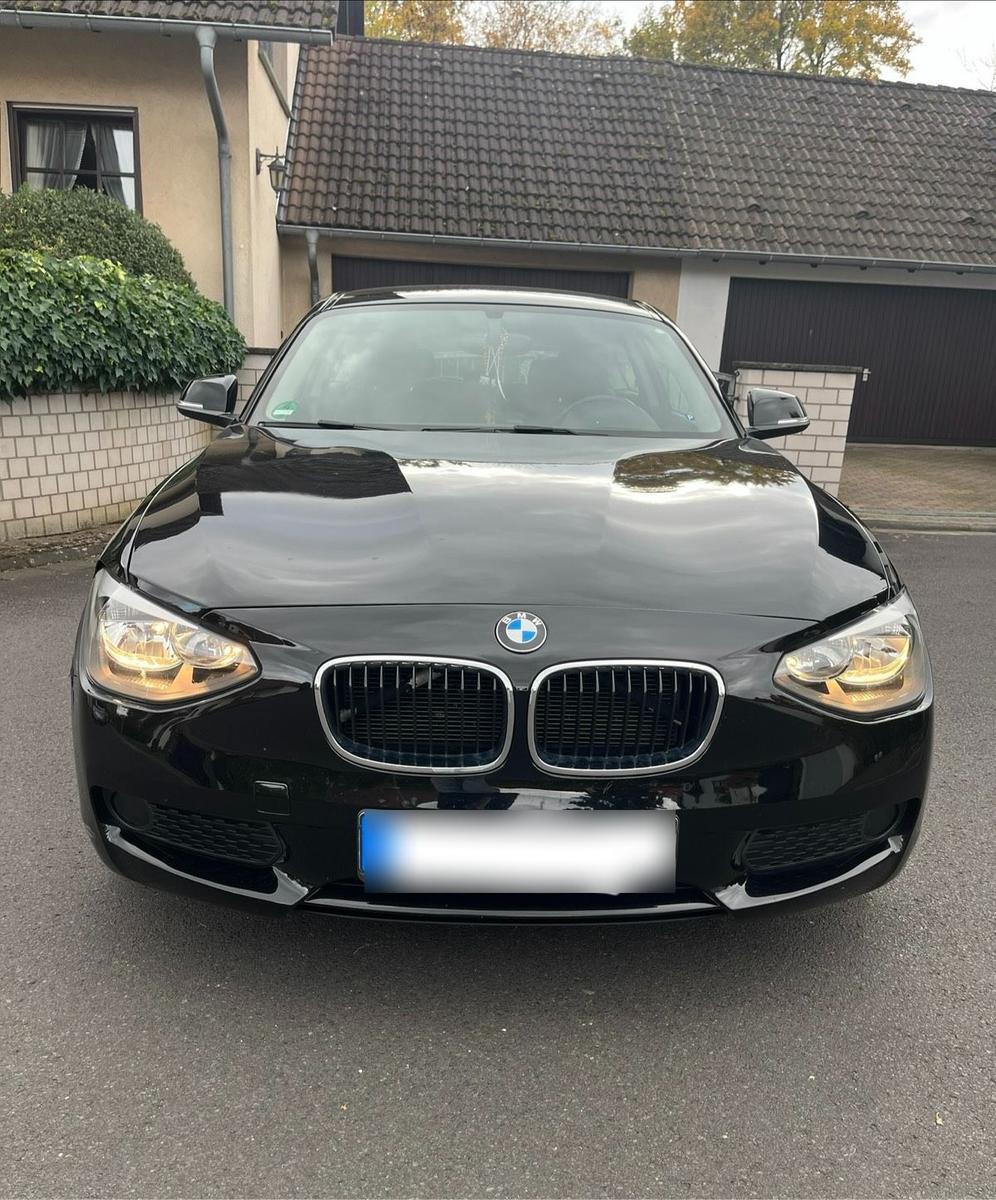 BMW 114