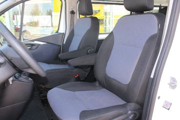 Fahrzeugabbildung Opel Vivaro B Combi L2H1  2,9t 120PS