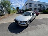 Volvo S60 2.4 Automatik - Volvo Gebrauchtwagen von 2000