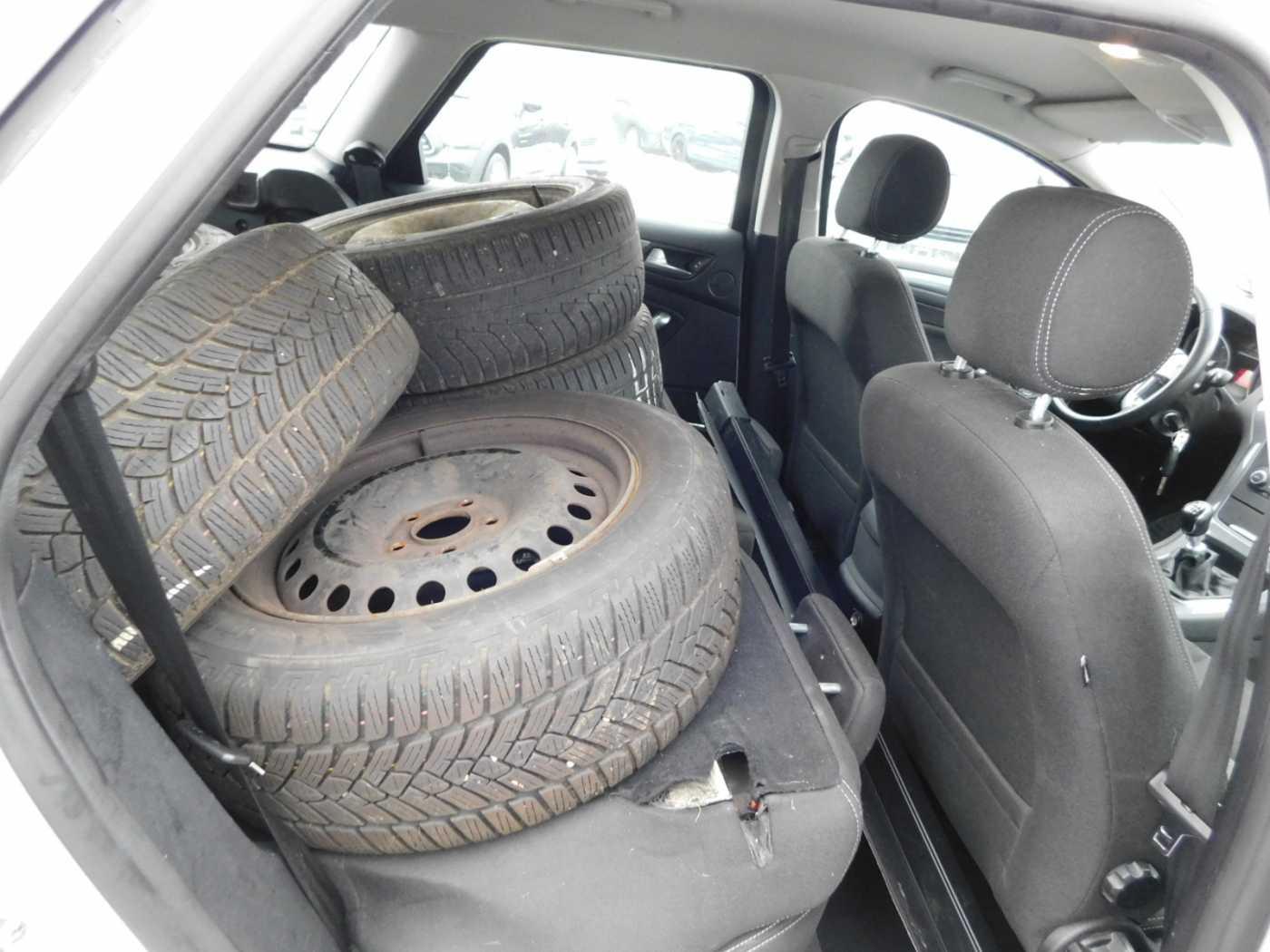Ford Mondeo 2014 — photo 8