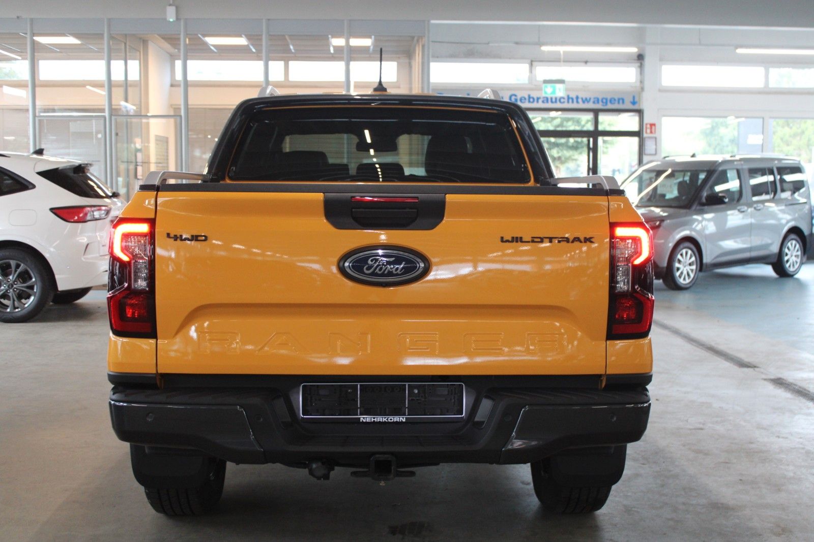 Fahrzeugabbildung Ford Ranger Wildtrak Automatik AHK Leder ACC CAM B&O
