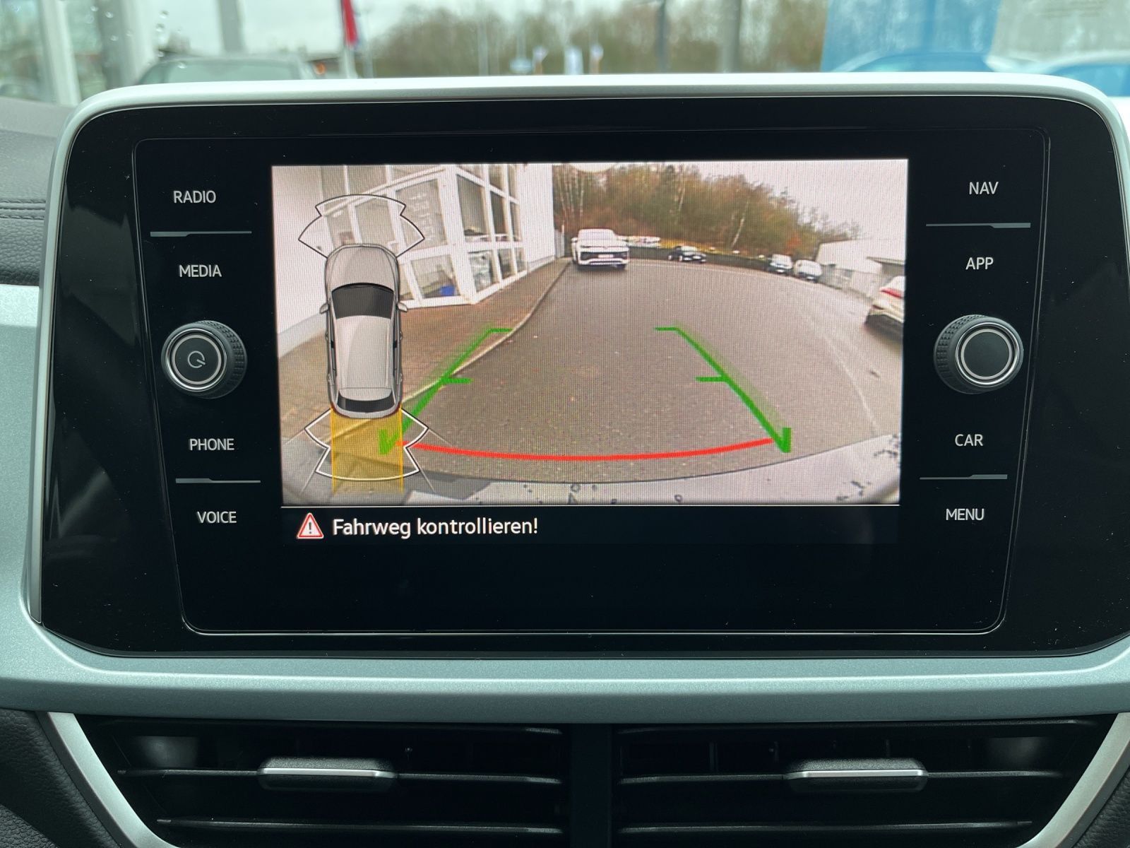 Volkswagen T-Roc - Bild 23