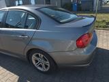 BMW 318i E90-Steuerkette + TÜV Neu *107.000 KM*AHK*  - BMW: 1.9