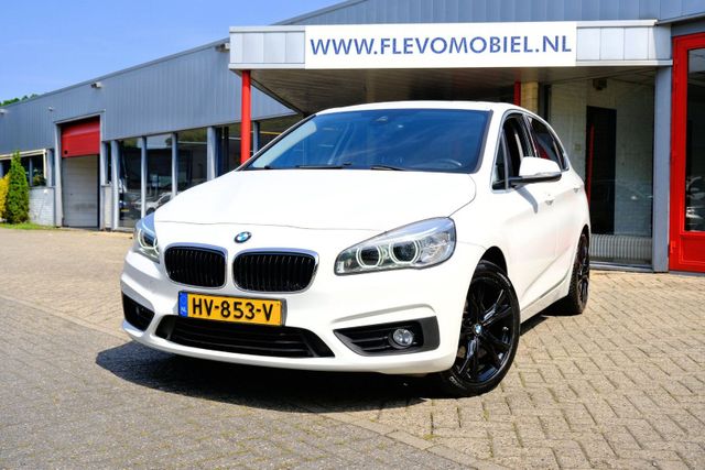 BMW 216 Active Tourer 2-serie 216d Essential Aut. Pa