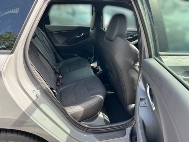 Fahrzeugabbildung Hyundai i30 FL Kombi MJ25 1.5 Benzin Turbo 7-DCT (48V) N