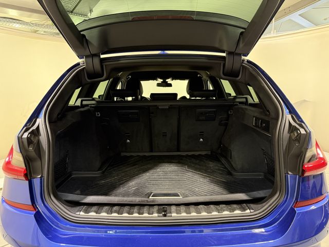 BMW 330, 2021 — 20
