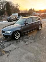 BMW E87 316i - BMW 316 aus 2005: 316i