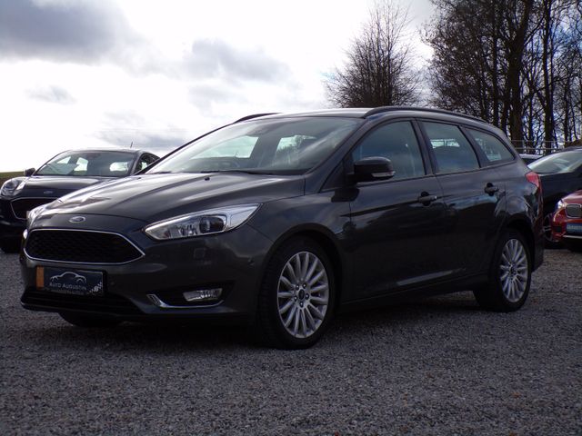 Ford Focus Turnier 1.5/NAVI/AHK/TEMPO/SHZ/PDC/uvm.