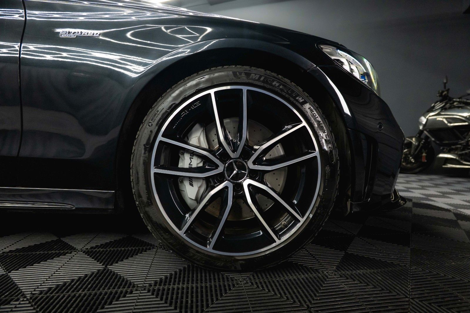 Fahrzeugabbildung Mercedes-Benz C 43 AMG Coupe 4Matic*LED*Virtual*Pano*Burmester