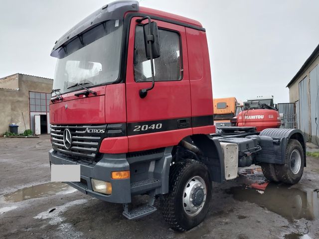 Mercedes-Benz 2040 Actros 4x4 Manual Full Spring In top 2043