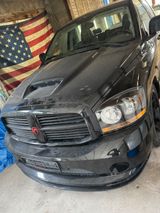 Dodge RAM - Dodge RAM: Schwarz