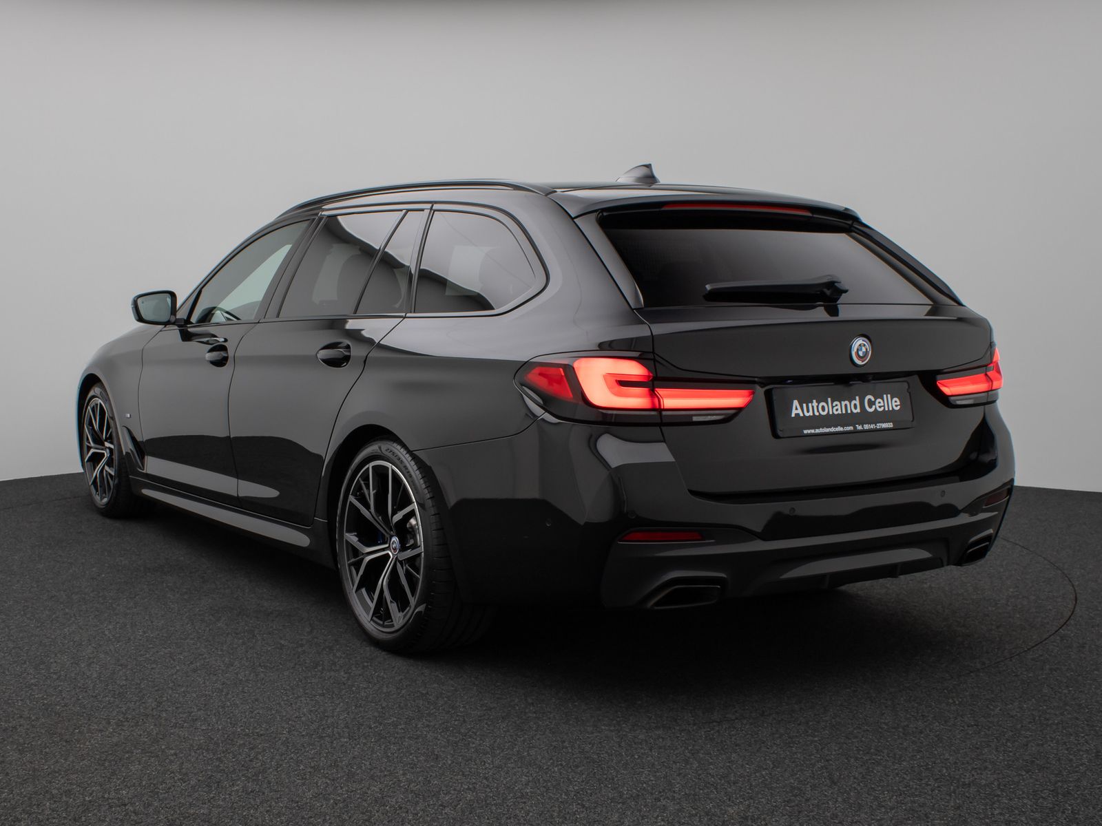 Fahrzeugabbildung BMW 540d xD M Sport Kamera Laser HUD DAB H/K Komfort