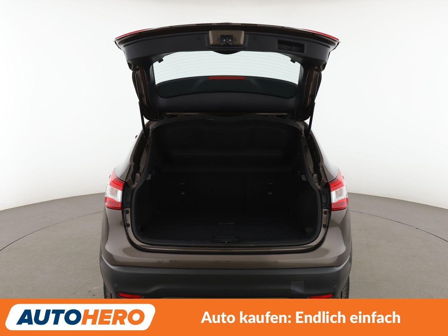 Nissan Qashqai 1.2 Acenta Aut.*NAVI*CAM*SPUR*PDC*SHZ*