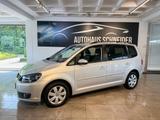 Volkswagen Touran Comfortline *Automatik* - VW Touran Gebrauchtwagen in Duisburg